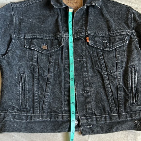 Levis Orange Tab Denim Jacket 
Fits like a women’s small. - Picture 5 of 8
